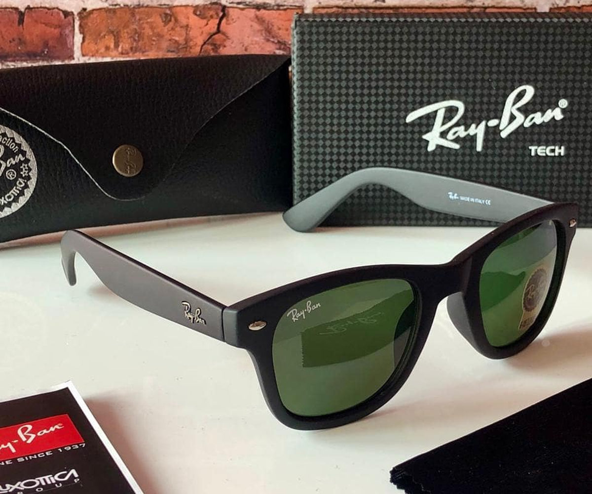 New Stylish Green wayfer Square Sunglass For Unisex